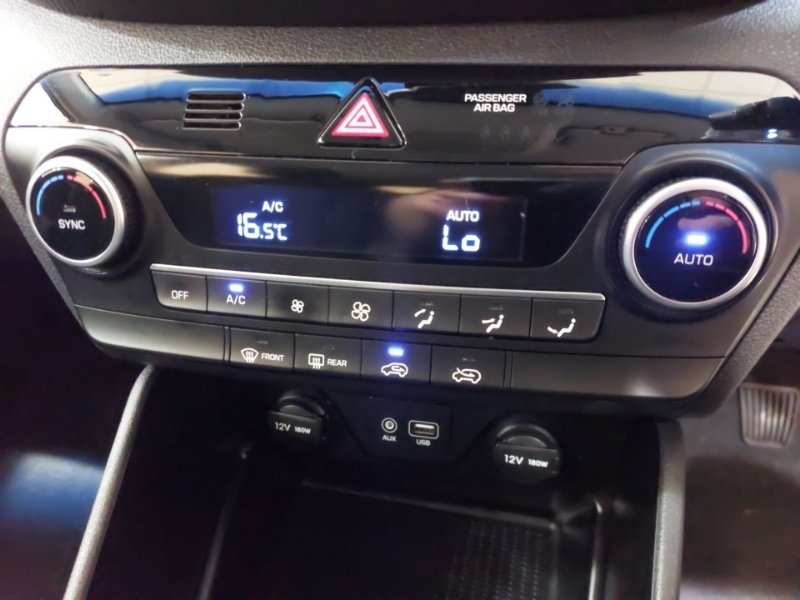 Hyundai Tucson Crdi Se Nav Blue White #15
