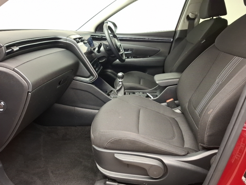 Hyundai Tucson 1.6 Tgdi Premium 2Wd DS23VGT Red #5