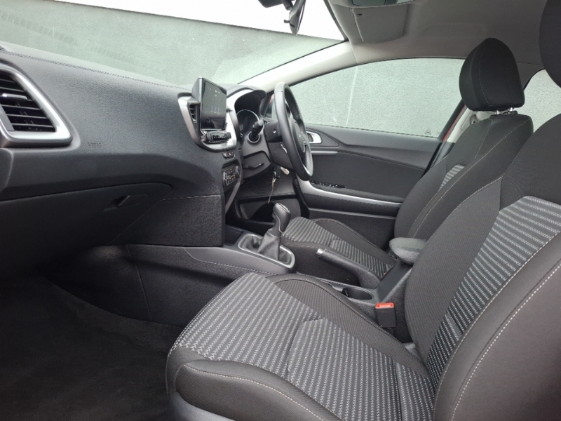 Kia Ceed 1.5T Gdi Isg 138 2 Red #5
