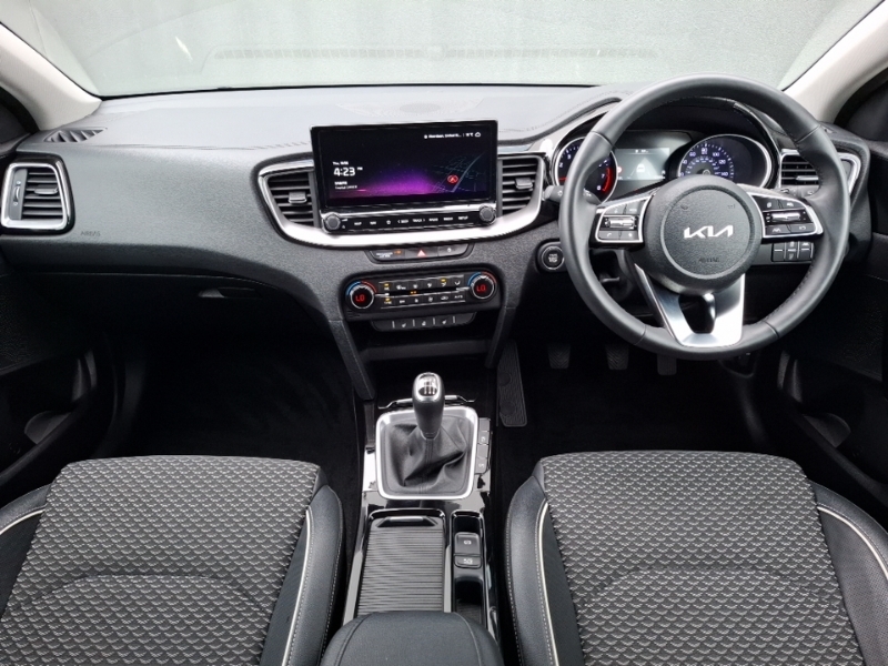 Kia Ceed 1.5T Gdi Isg 138 3 Silver #3