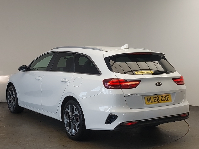 Kia Ceed 1.6 Crdi Isg 3 White #2