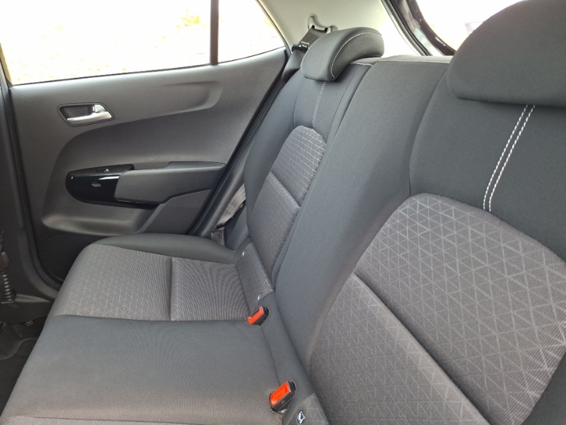 Kia Picanto 1.0 2 4 Seats Black #6