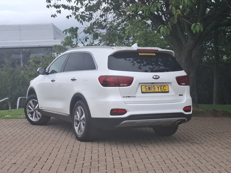 Kia Sorento 2.2 Crdi Kx-2 White #2
