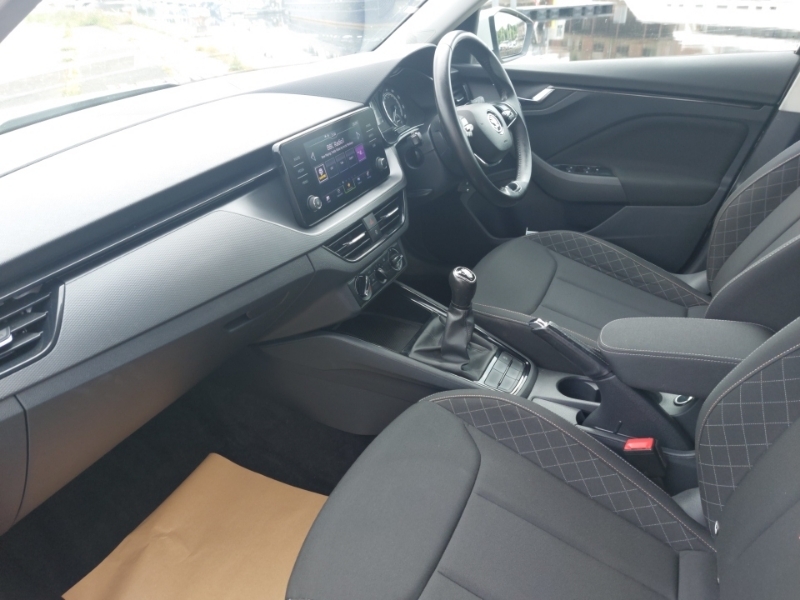 Skoda Kamiq 1.0 Tsi 110 Se SD21OCE White #5