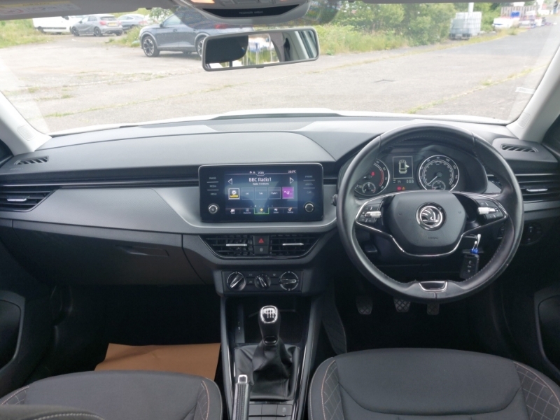 Skoda Kamiq 1.0 Tsi 110 Se SD21OCE White #3