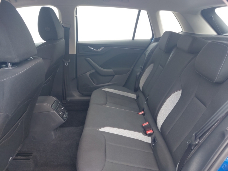 Skoda Kamiq 1.0 Tsi Se Edition Dsg Blue #6