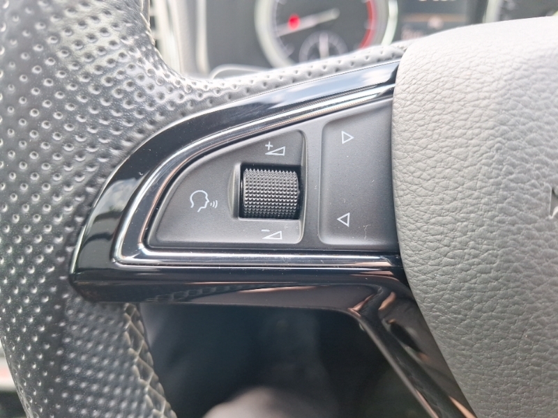 Skoda Karoq 1.5 Tsi Act Se Technology Grey #13