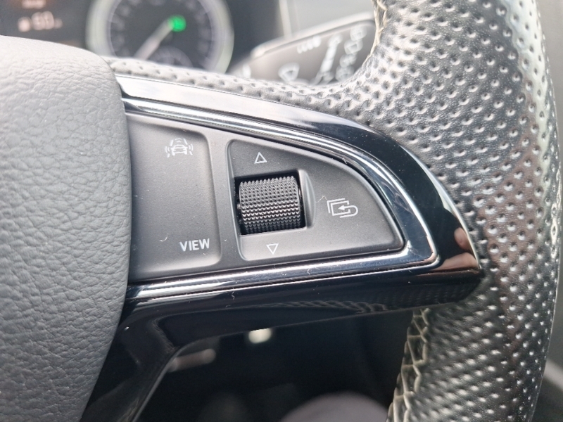 Skoda Karoq 1.5 Tsi Act Se Technology Grey #12