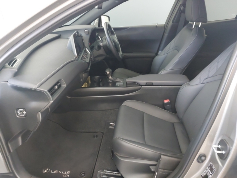 Lexus UX 250H 2.0 F-sport Design Cvt Silver #5