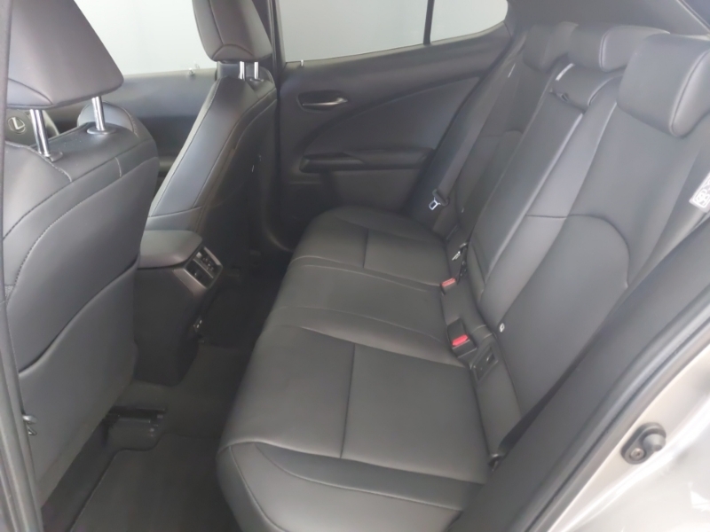 Lexus UX 250H 2.0 F-sport Design Cvt Silver #6