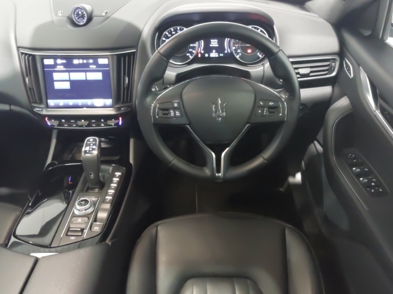Maserati Levante Gt Black #8
