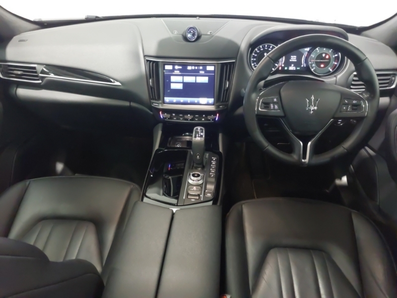 Maserati Levante Hybrid Gt Black #3