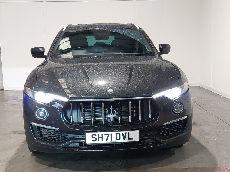 Maserati Levante Hybrid Gt Black