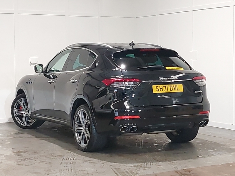 Maserati Levante Hybrid Gt Black #2