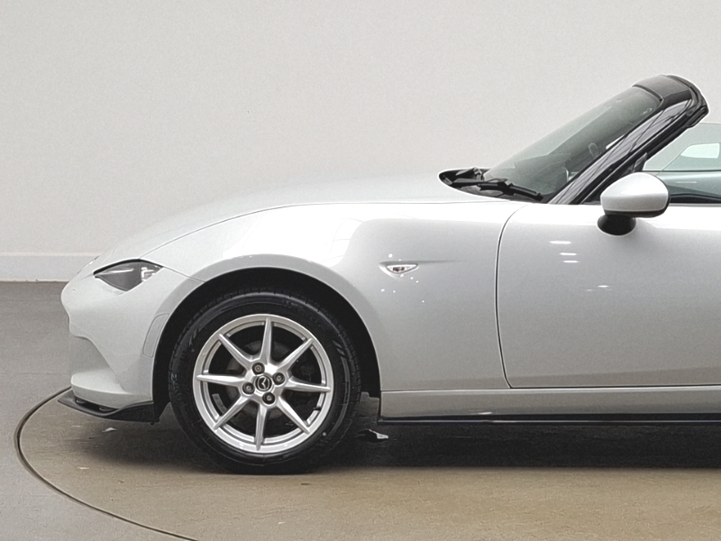 Mazda MX-5 1.5 Se-l Nav Red #19