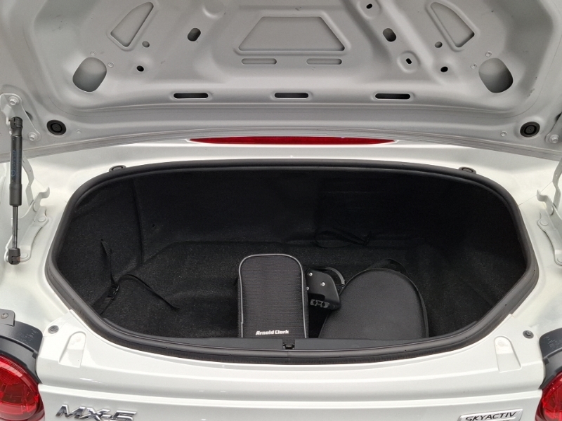 Mazda MX-5 Convertible 2.0 Skyactiv-g Sport Nav Euro 6 2 Grey #4