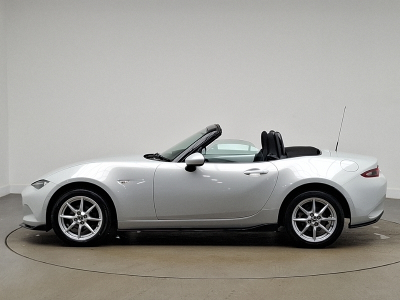 Mazda MX-5 1.5 Se-l Nav Red #4