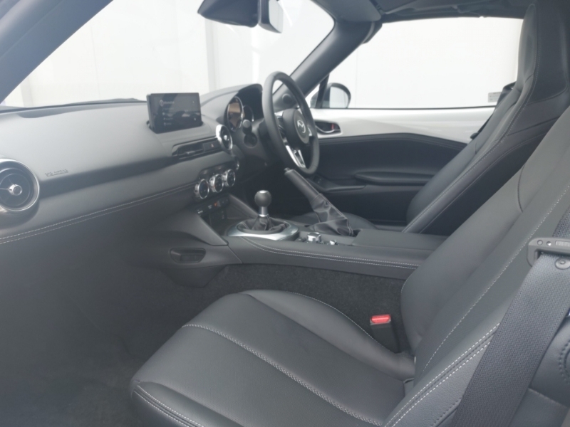 Mazda MX-5 1.5 132 Exclusive-line White #5