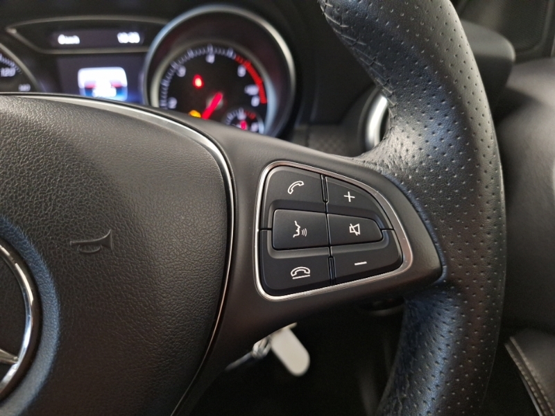 Mercedes-Benz A Class 2.1 A 200 D Amg Line 134 Bhp White #13