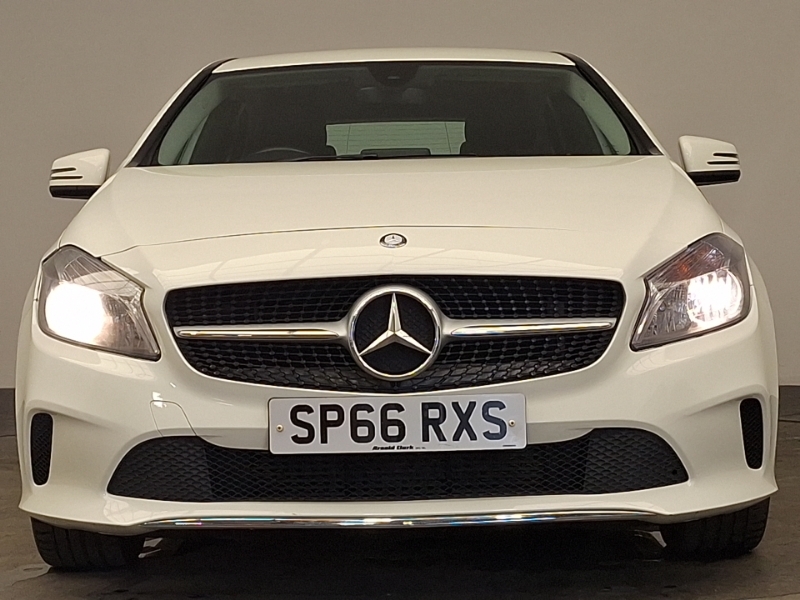 Mercedes-Benz A Class 2.1 A 200 D Amg Line 134 Bhp White #14