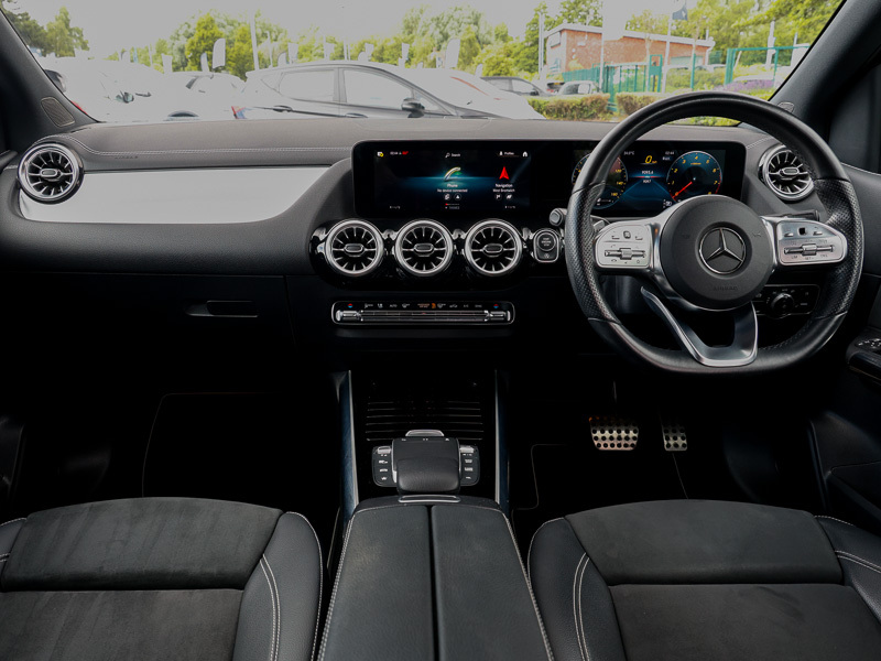 Mercedes-Benz B Class B200 Amg Line Premium Plus Edition Blue #3