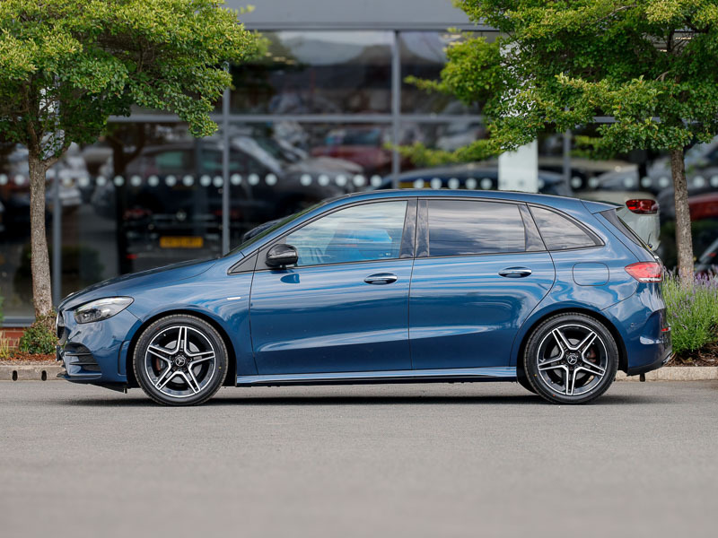 Mercedes-Benz B Class B200 Amg Line Premium Plus Edition Blue #4