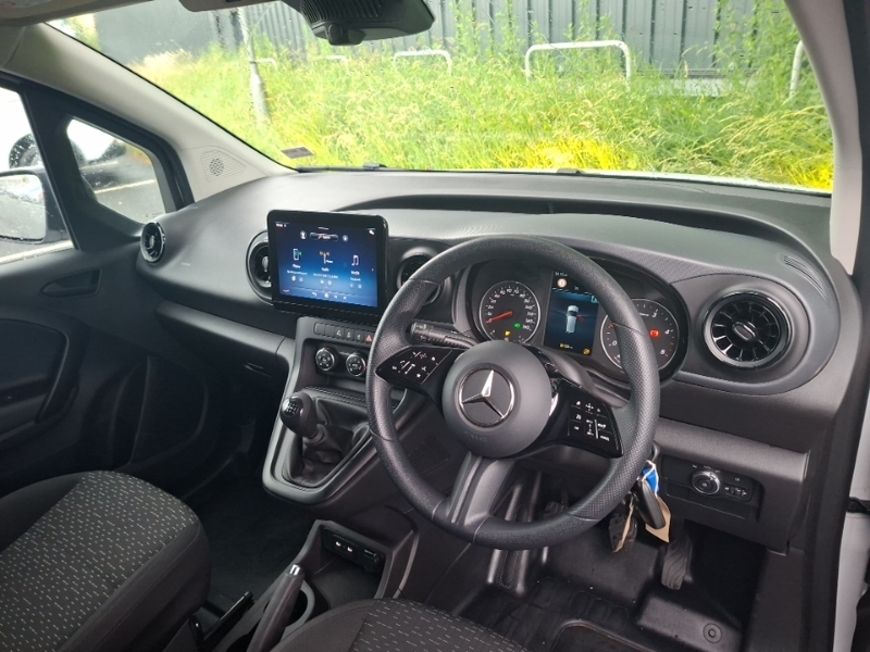 Mercedes-Benz CITAN 110Cdi Base Van White #3