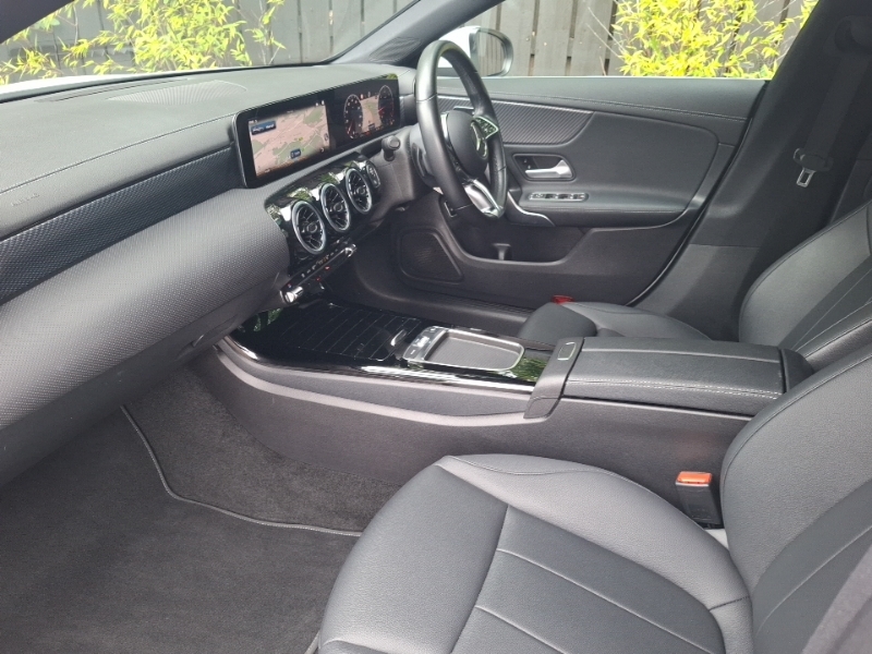Mercedes-Benz CLA Class Cla 220D Sport Executive Tip KT73SYX White #5