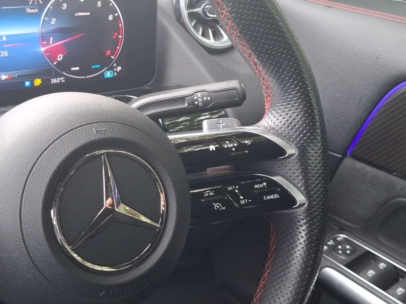 Mercedes-Benz GLA Class Gla 200 Amg Line Premium Black #12
