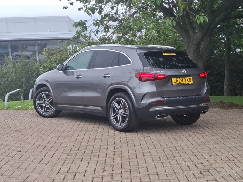 Mercedes-Benz GLA Class Gla 200 Amg Line Executive Grey #2