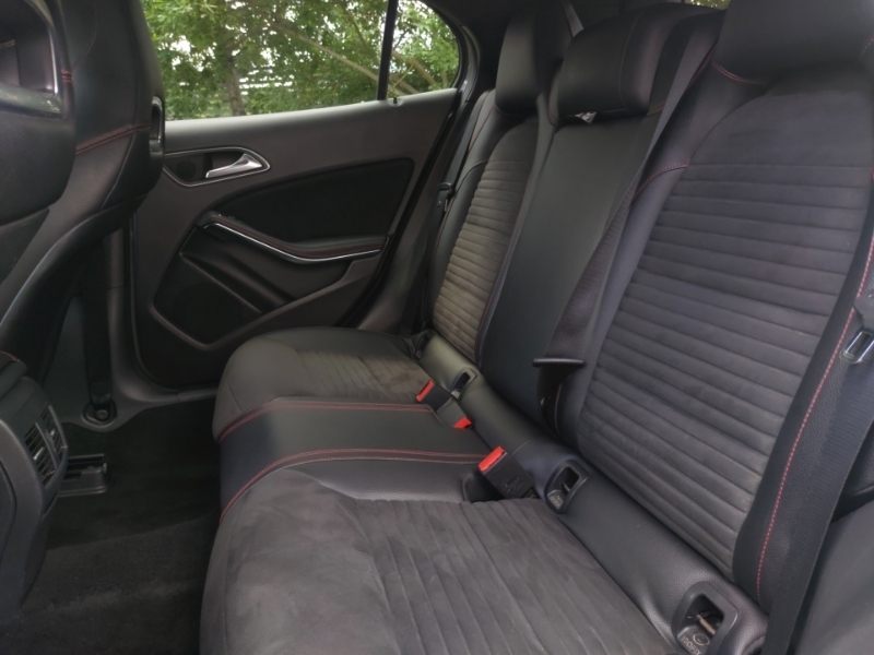 Mercedes-Benz GLA Class Gla 180 Amg Line Edition Grey #6