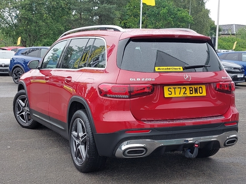 Mercedes-Benz GLB Class Glb 220D 4Matic Amg Line 8G-tronic Red #2