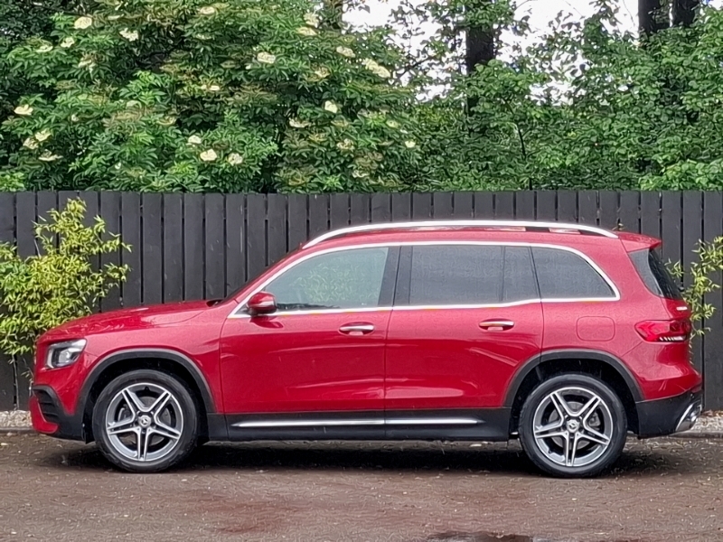 Mercedes-Benz GLB Class Glb 200 Amg Line Premium 7G-tronic Red #4