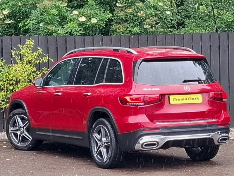 Mercedes-Benz GLB Class Glb 200 Amg Line Premium 7G-tronic Red #2