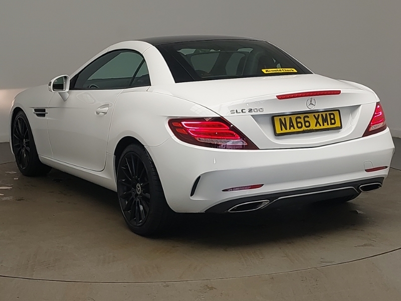 Mercedes-Benz SLC Slc 200 Amg Line White #2