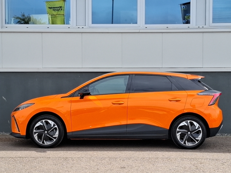 MG MG4 150Kw Trophy Ev Long Range 64Kwh Orange #4