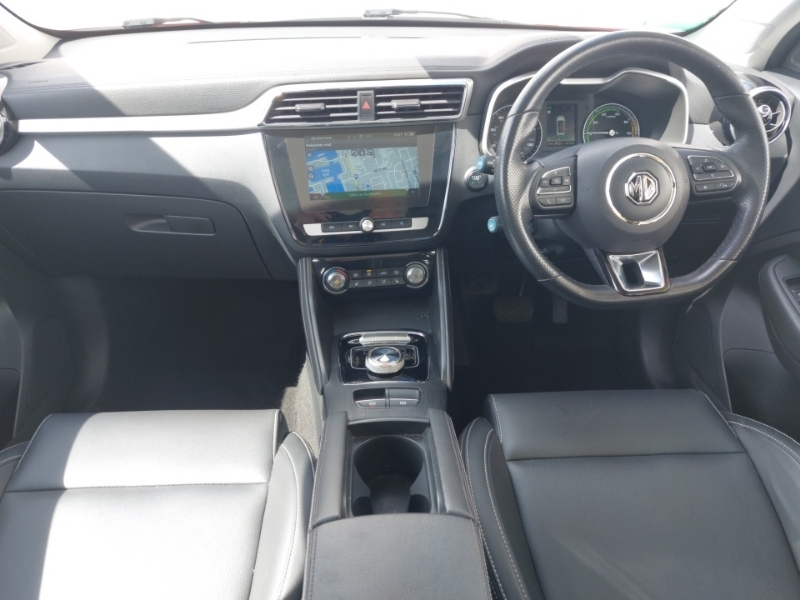 MG ZS 105Kw Exclusive Ev 45Kwh Red #3