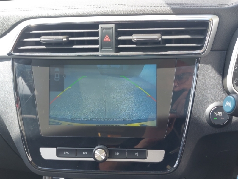 MG ZS Zs 1.5 Vti-tech Exclusive Euro 6 Ss Red #9