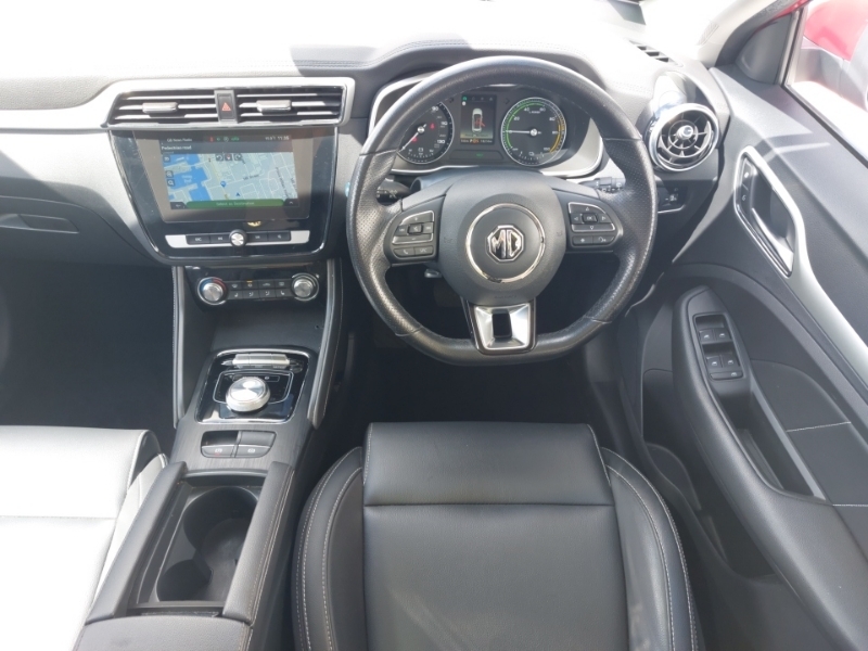 MG ZS Zs 1.5 Vti-tech Exclusive Euro 6 Ss Red #8