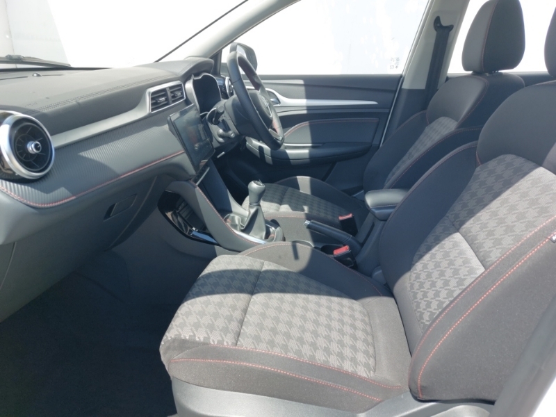 MG ZS 1.5 Vti-tech Excite DC24MGE White #5