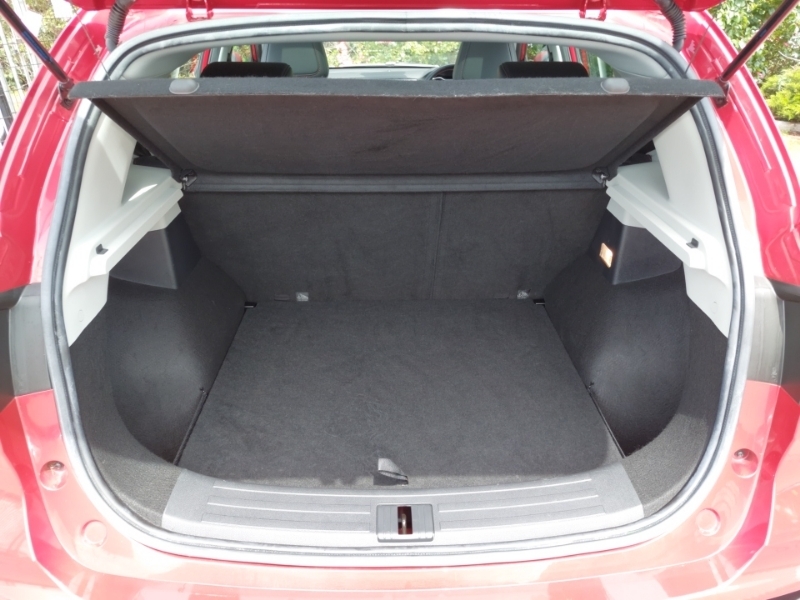 MG ZS Zs Excite T Gdi Black #18