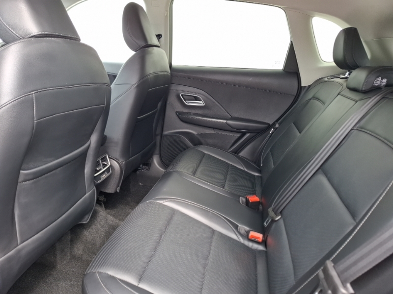 MG ZS 1.5 Hybrid Trophy Black #6