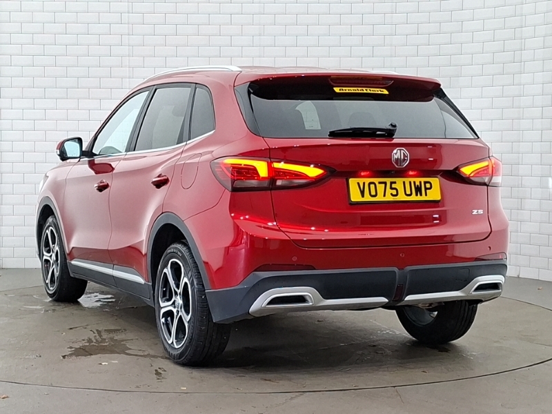 MG ZS 1.5 Se VO75UWP Red #2