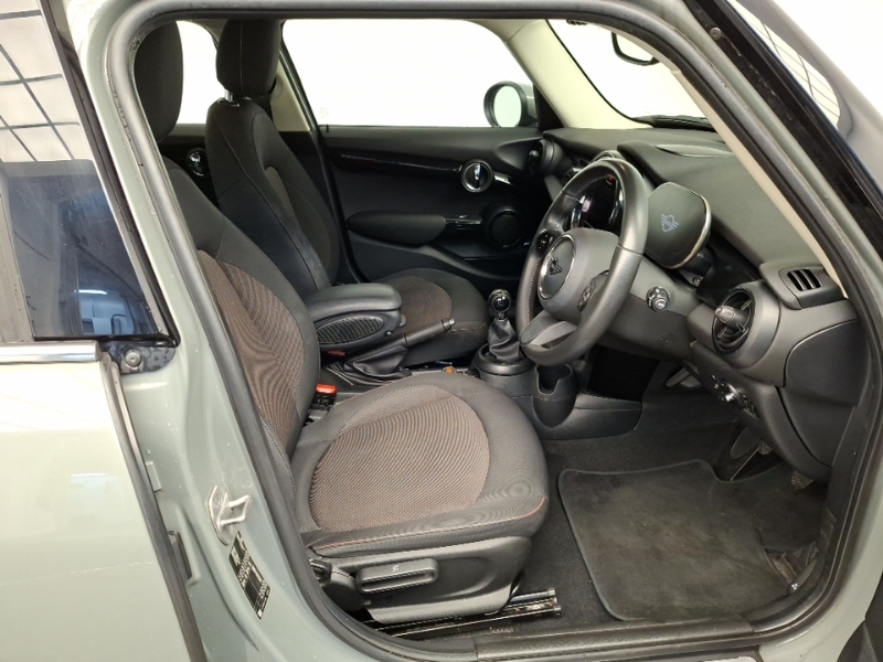 Mini Hatch 1.5 One Classic Grey #6