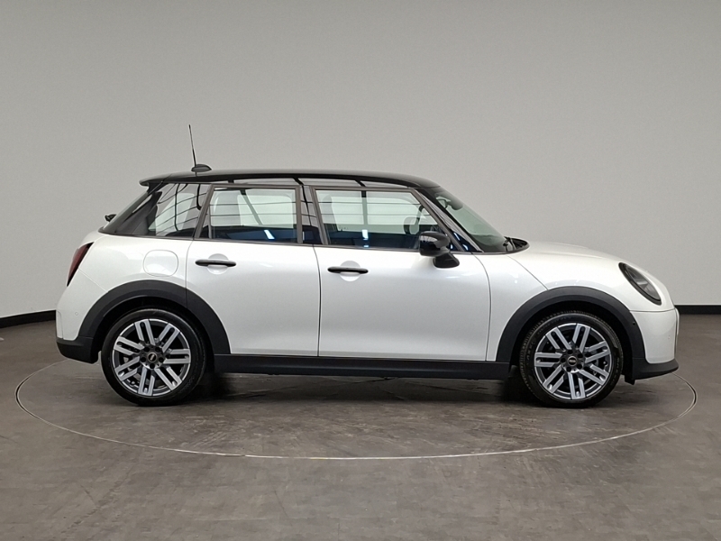 Mini Hatch 1.5 C Classic White #3