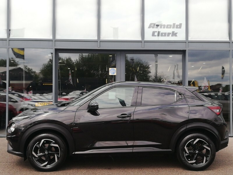 Nissan Juke 1.0 Dig-t 114 N-connecta Black #4