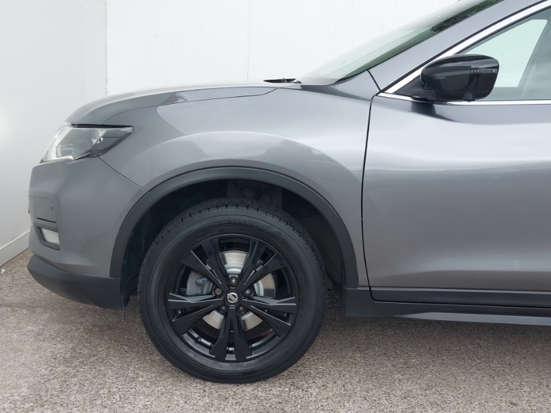 Nissan X-Trail Tekna Black #19