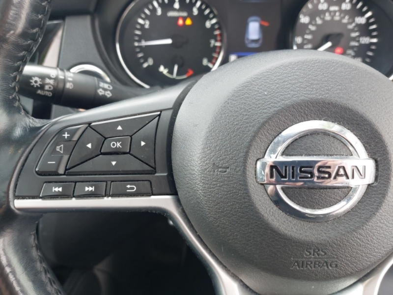 Nissan X-Trail Tekna Black #12