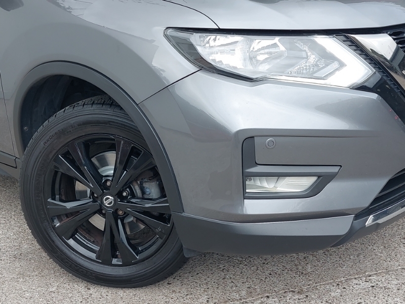 Nissan X-Trail Tekna Black #20
