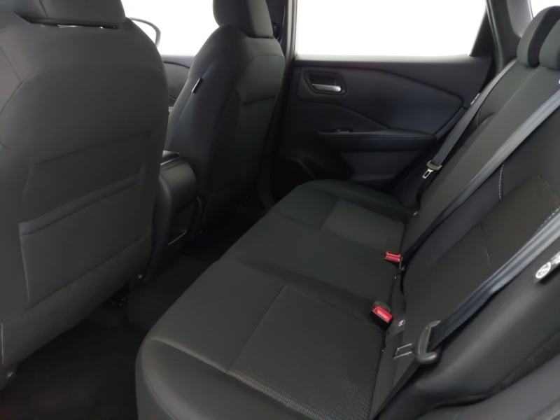 Nissan Qashqai 1.3 Dig-t Mh 158 Acenta Premium Xtronic Silver #6